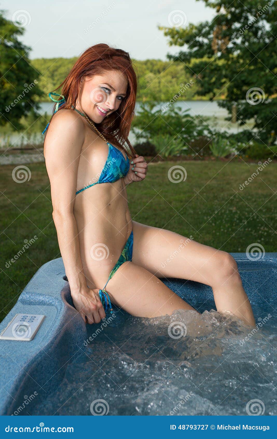 Hot Tub Hottie