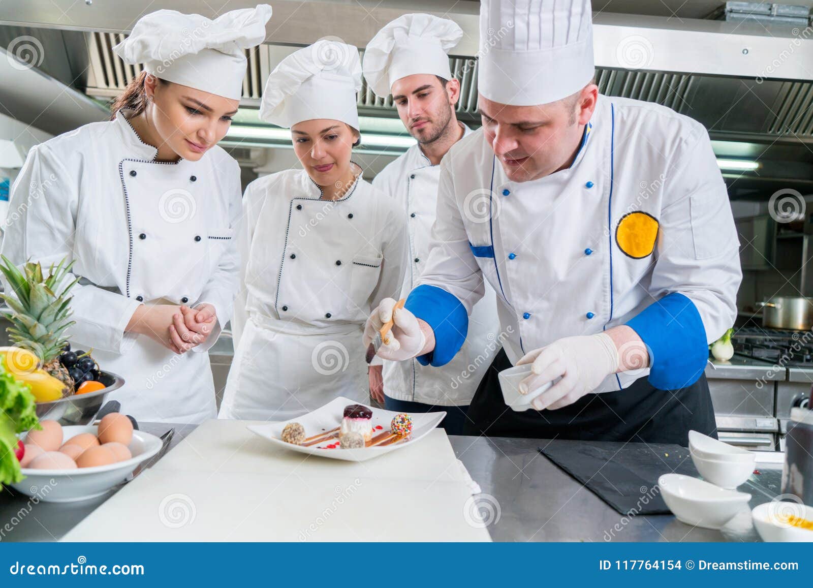 Повышение для шеф поваров курсы. Повар технолог. Повышение для шеф поваров курсы. Повар. Повышение для шеф поваров курсы.