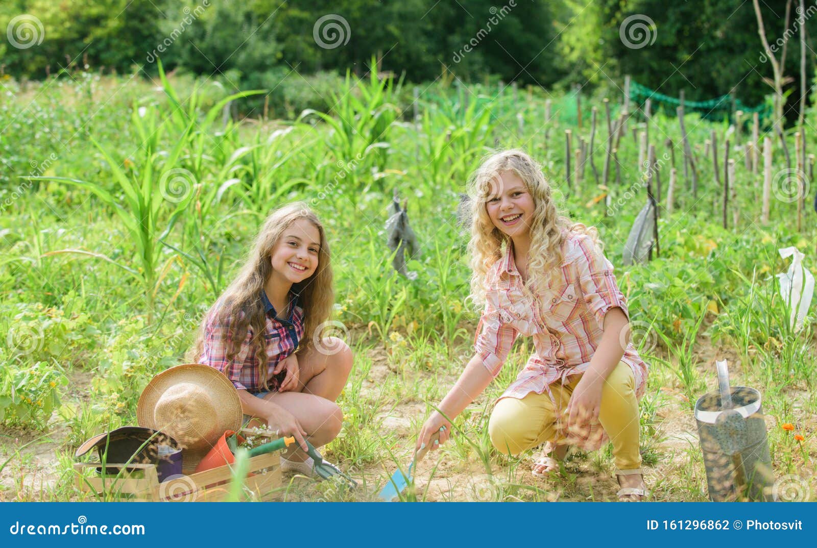 Farm Girl Pics