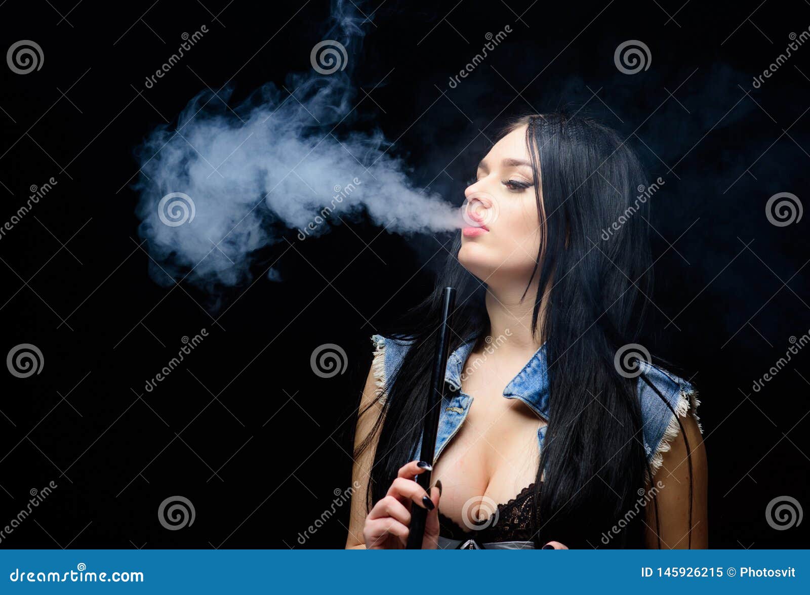 Smokin Hot Brunettes