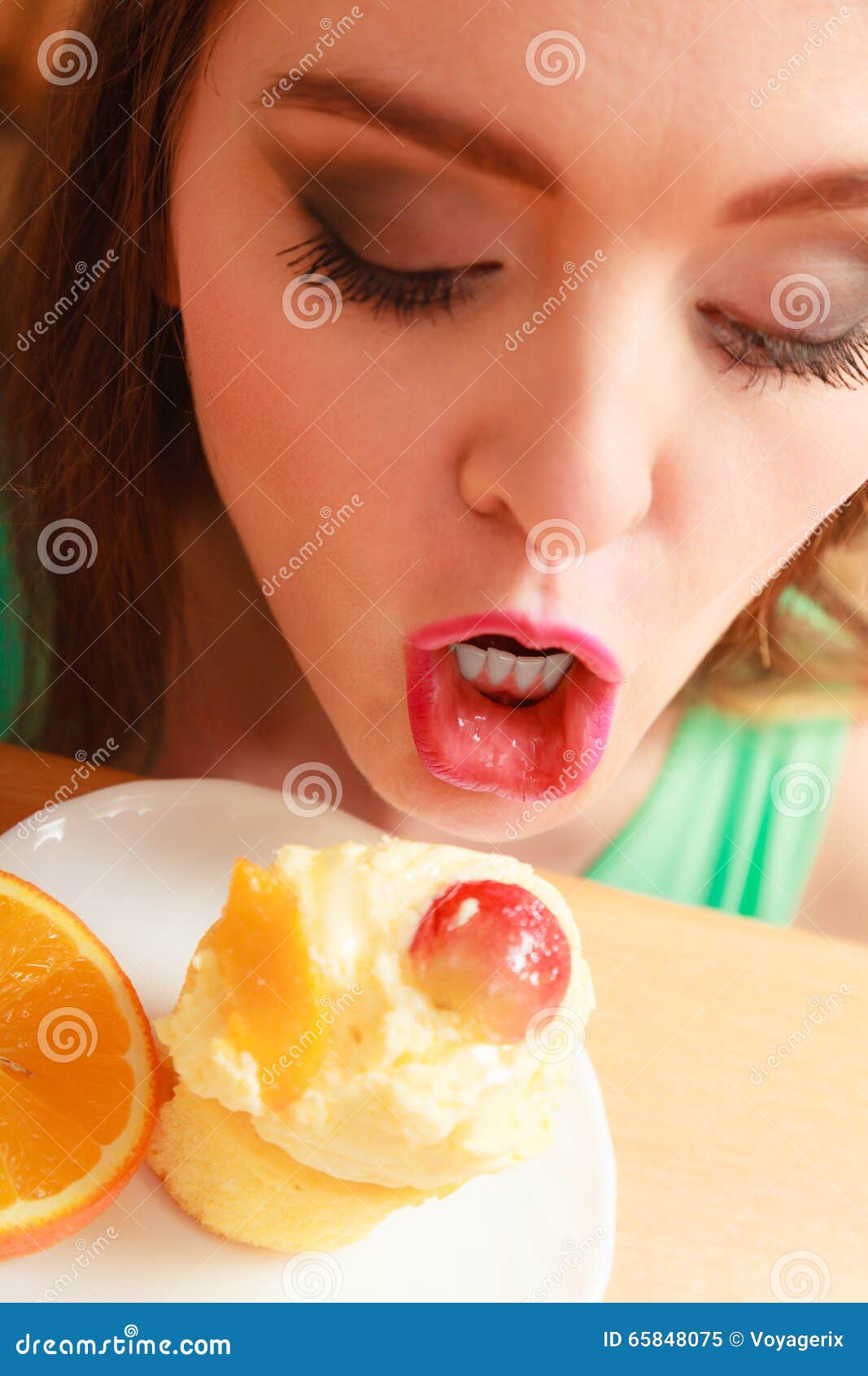Eat Creampie