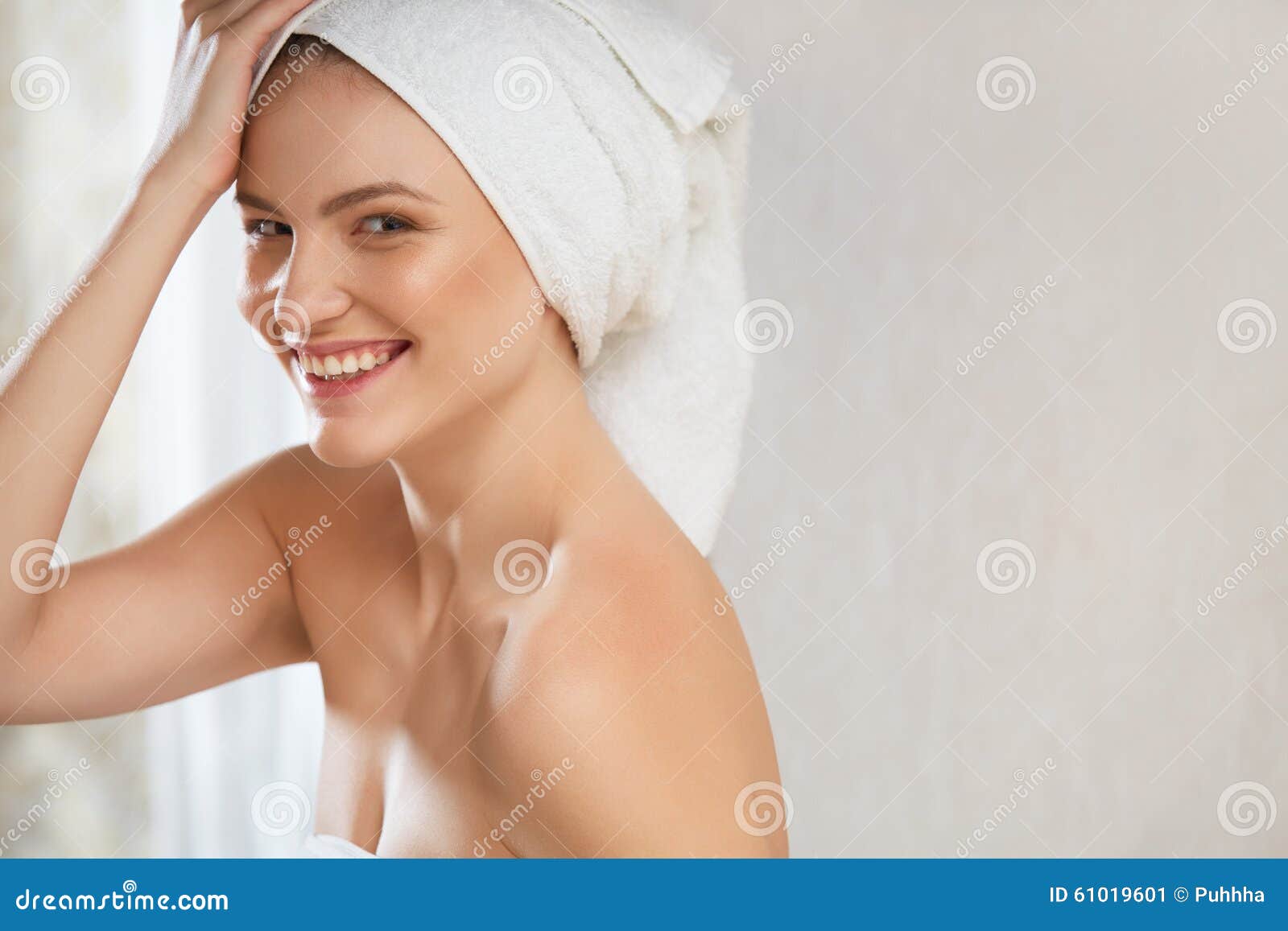 Hot Babes In Towel