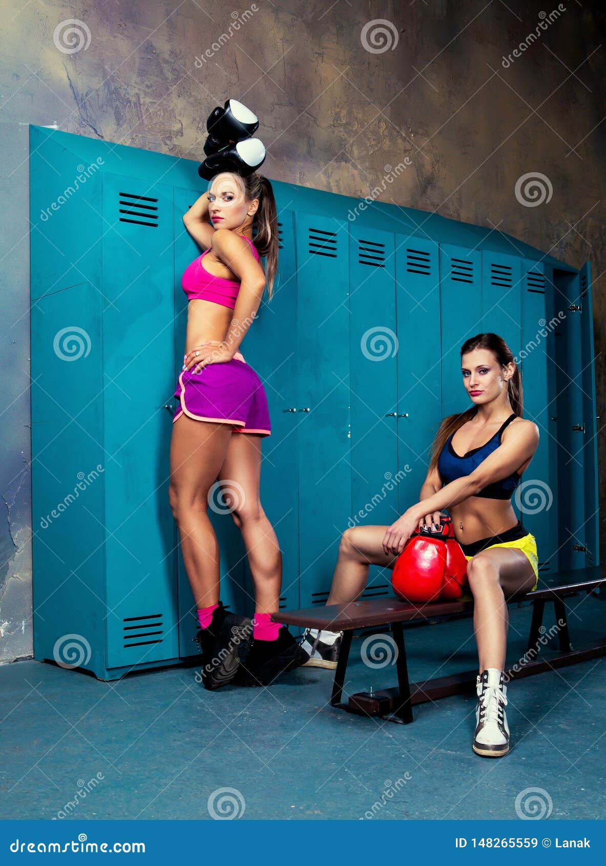 Girl Chat Room
