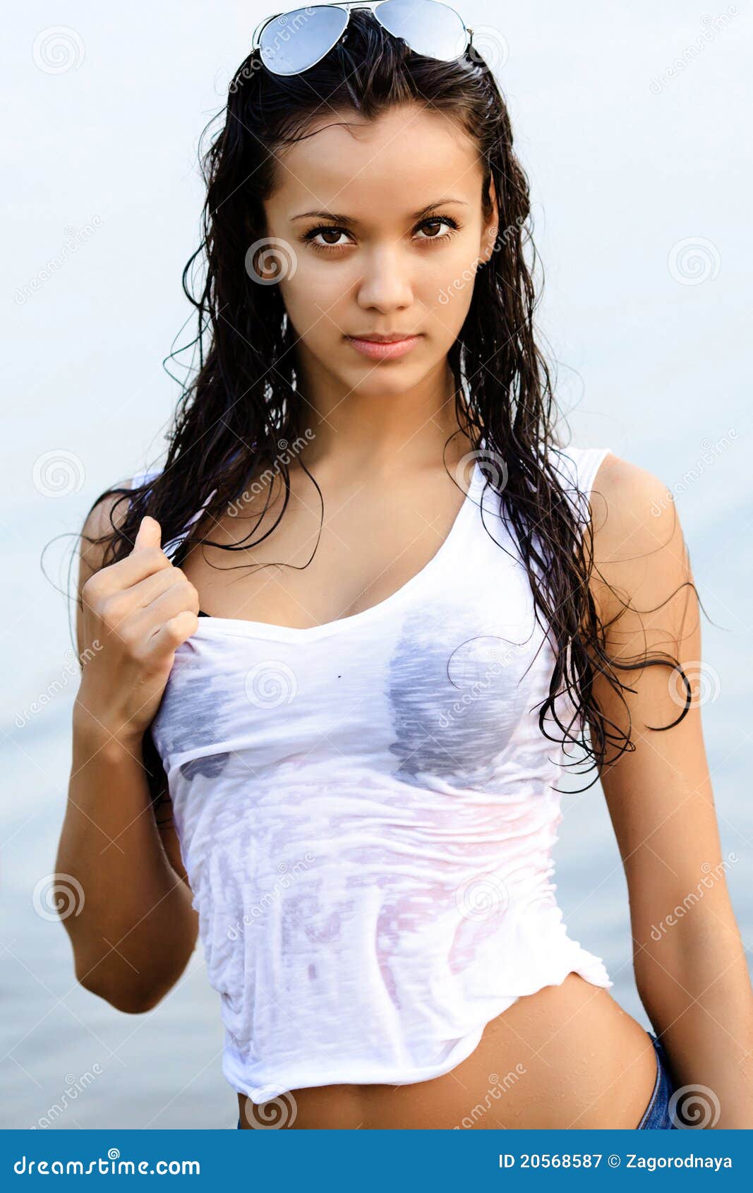 Wet Tshirt Teen