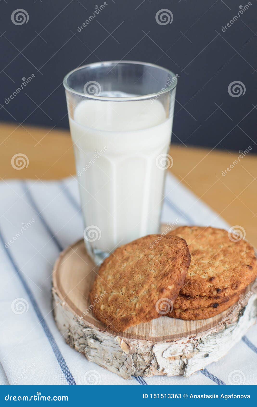 Round And Nrown