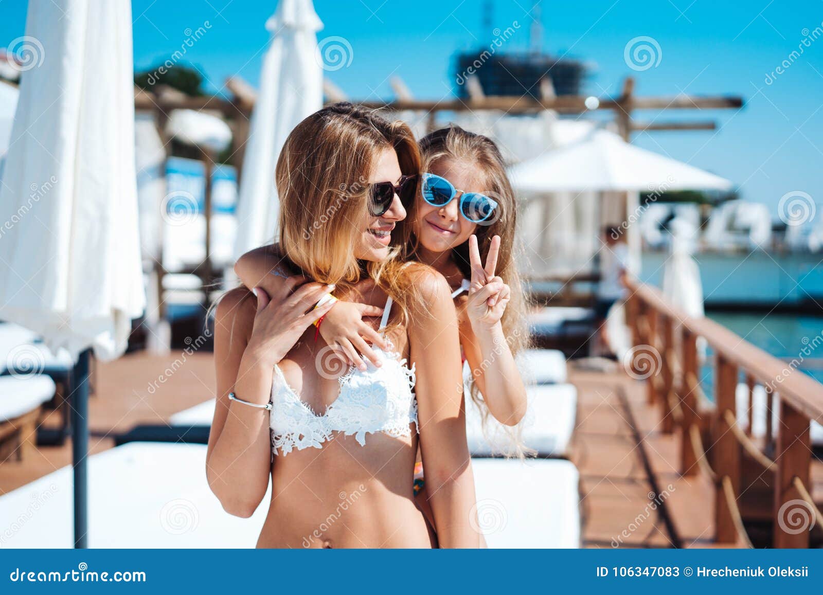 Wives On Vacation