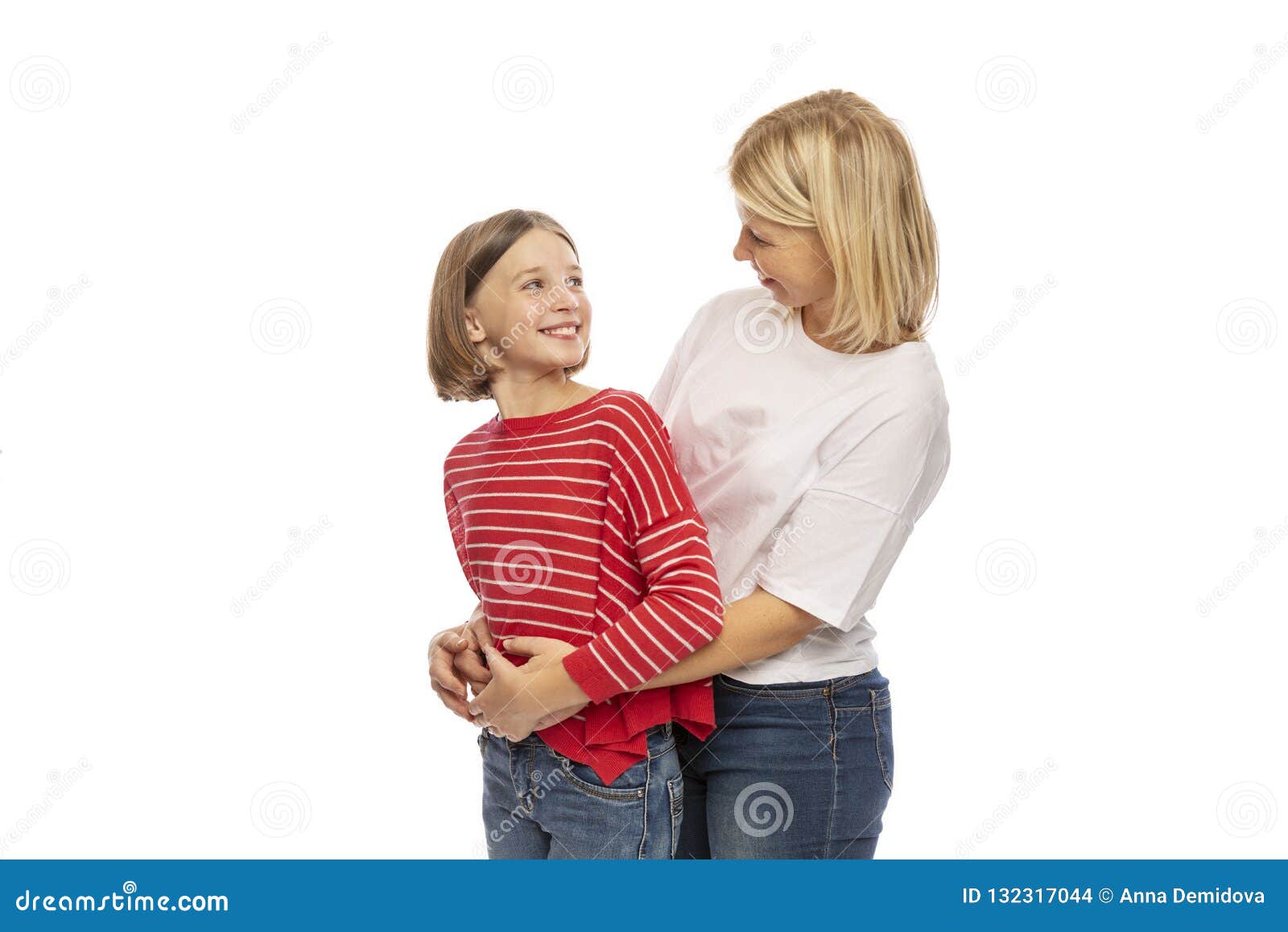 Mom Dang Teen