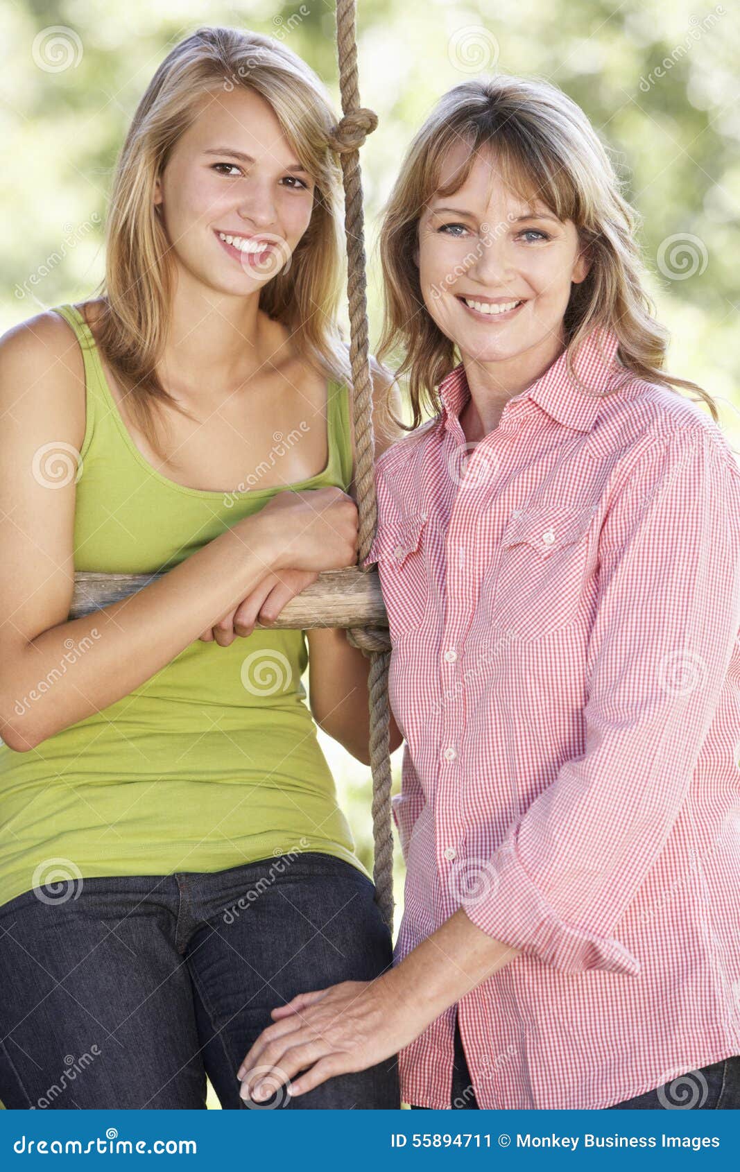 Mom Dang Teen