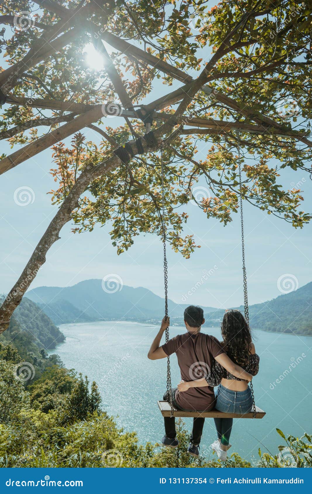 Swinging Naturals