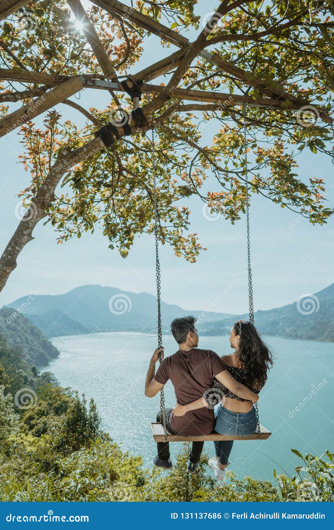 Swinging Naturals