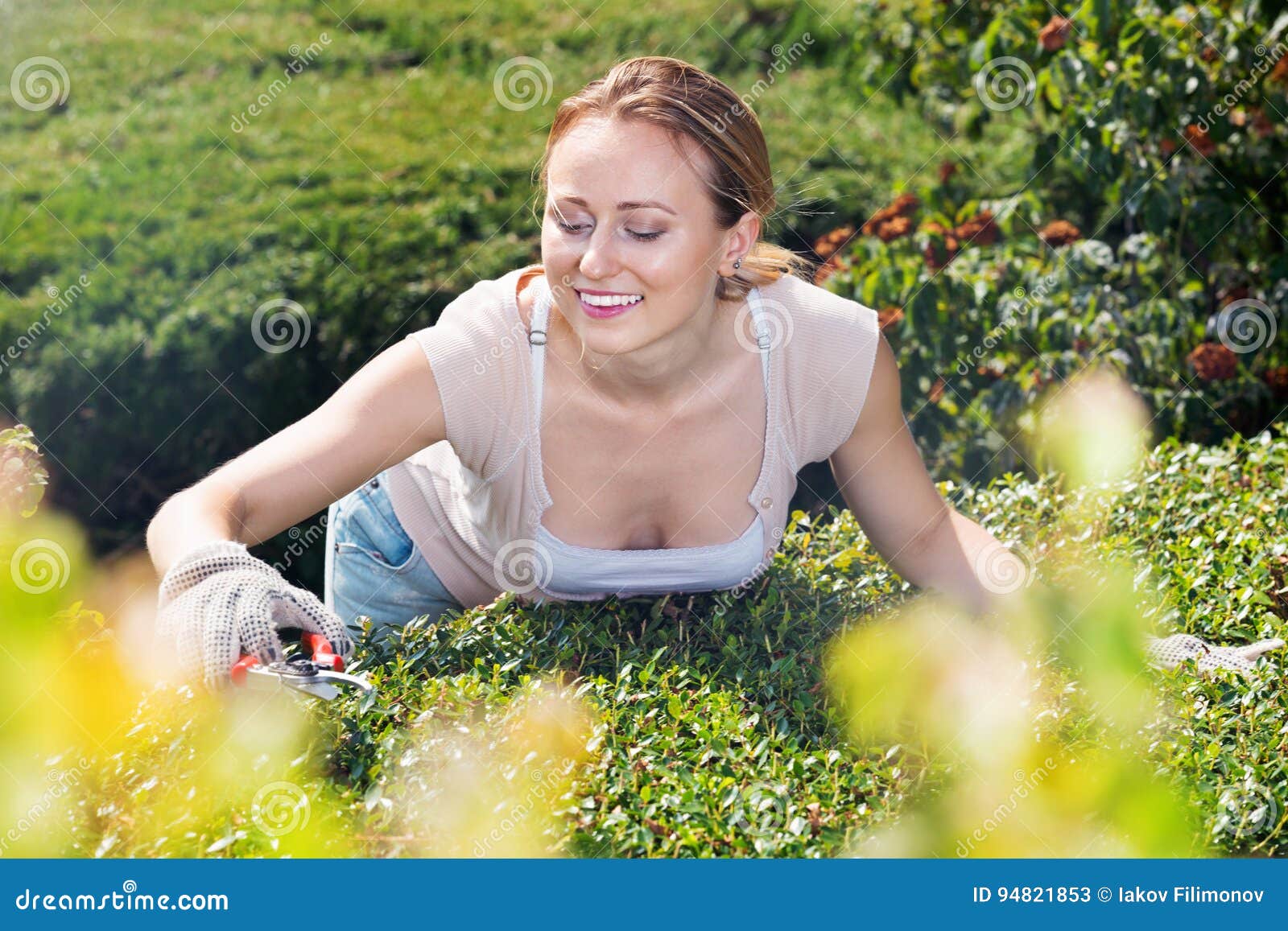 Dirty Garden Girls
