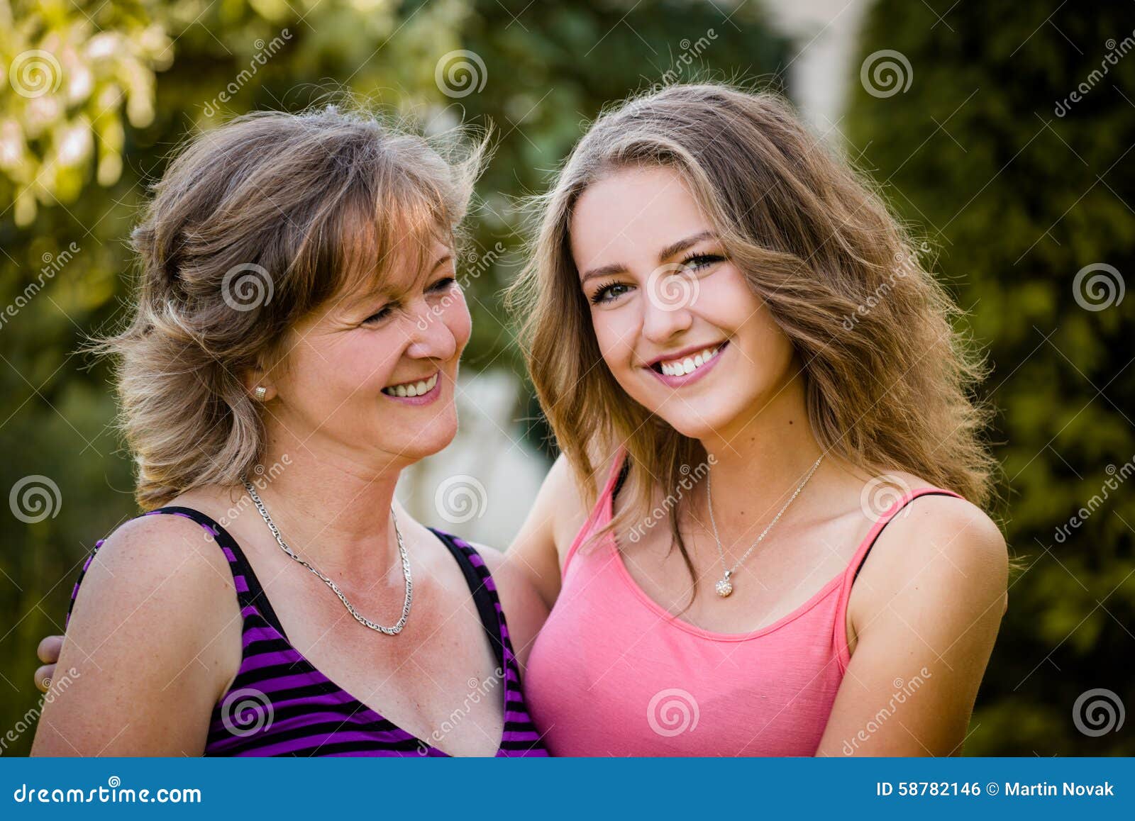 Mother Daughter Nude Pics