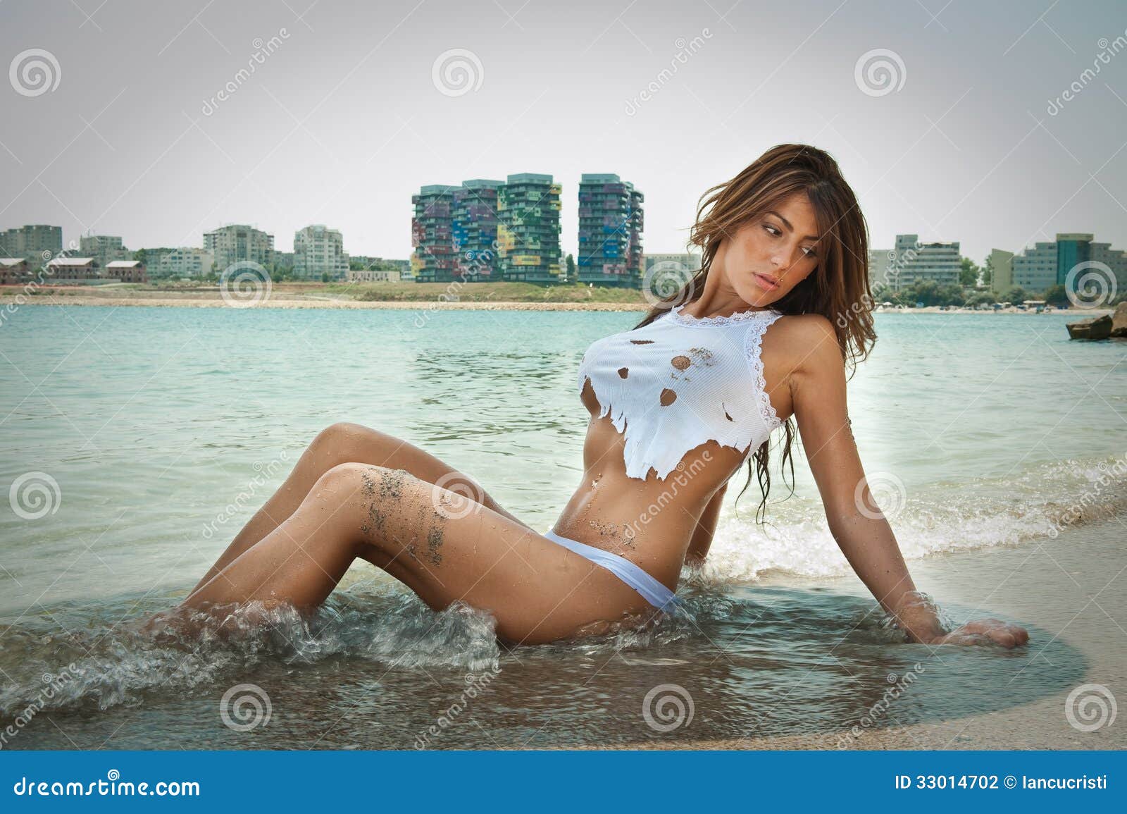 Wet Tshirt Teen