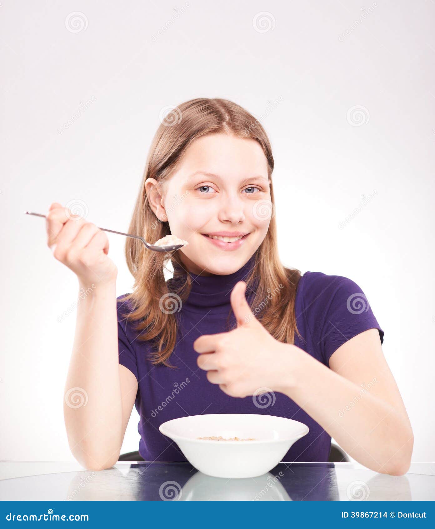 Eating Teen Pussy