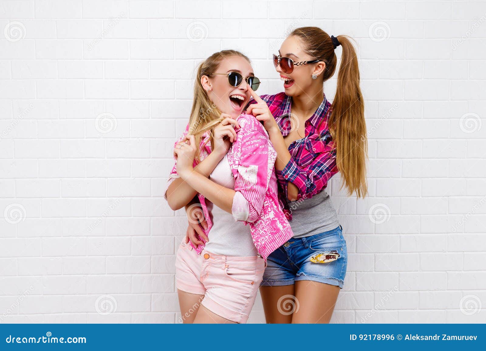 Girlfriend Gallery