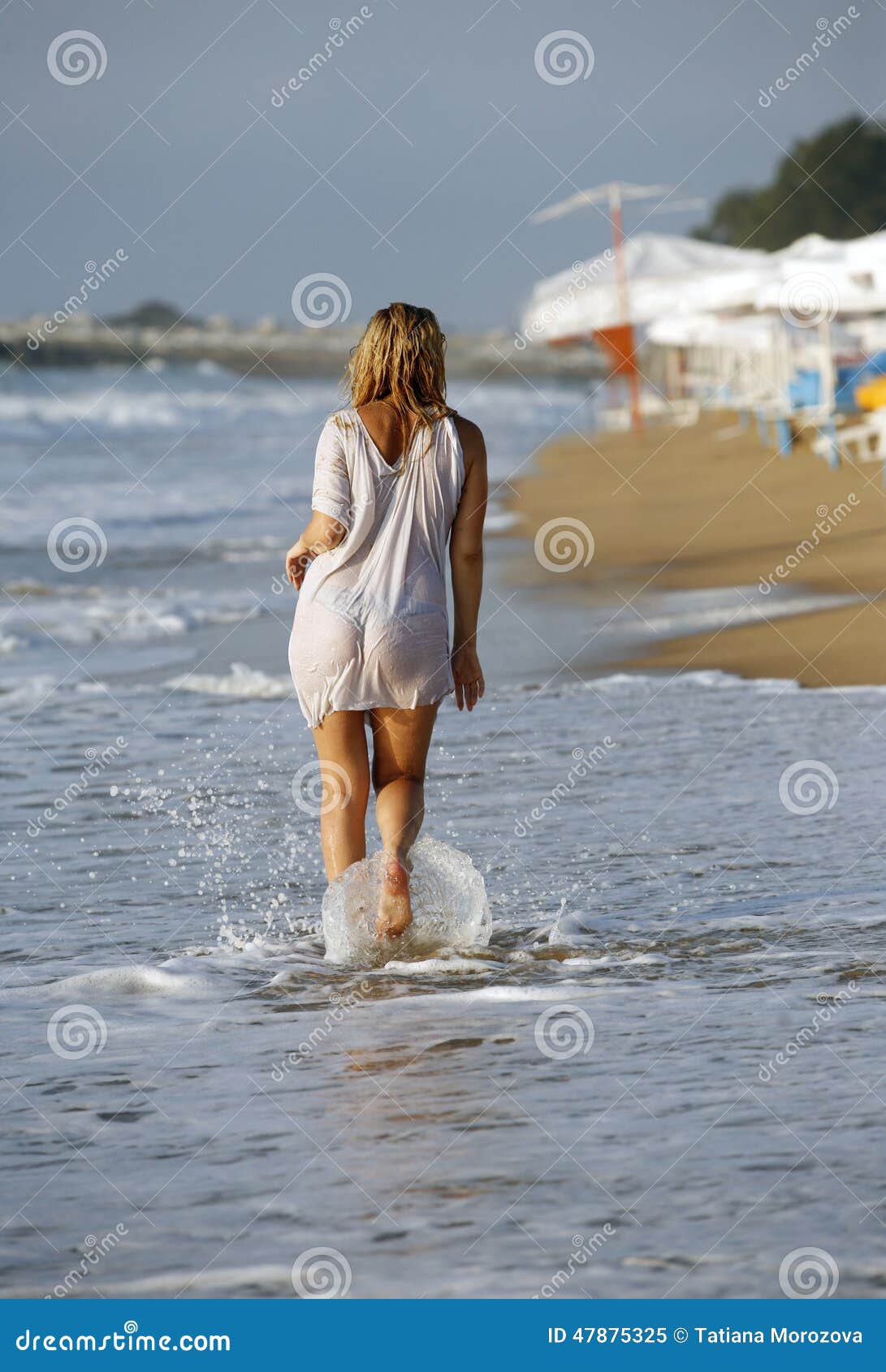 Wet Tshirt Beach
