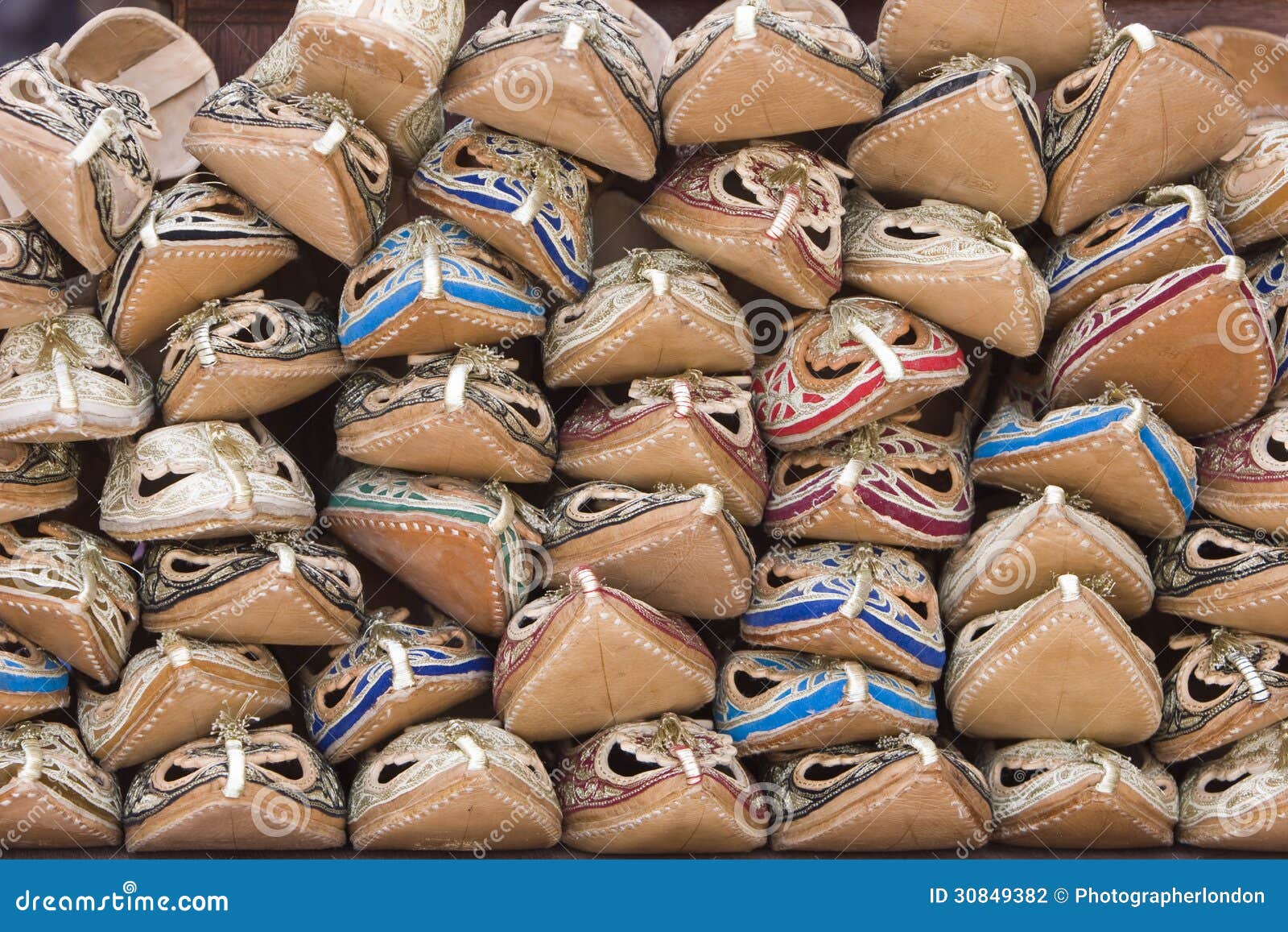 Где Купить Обувь В Дубае