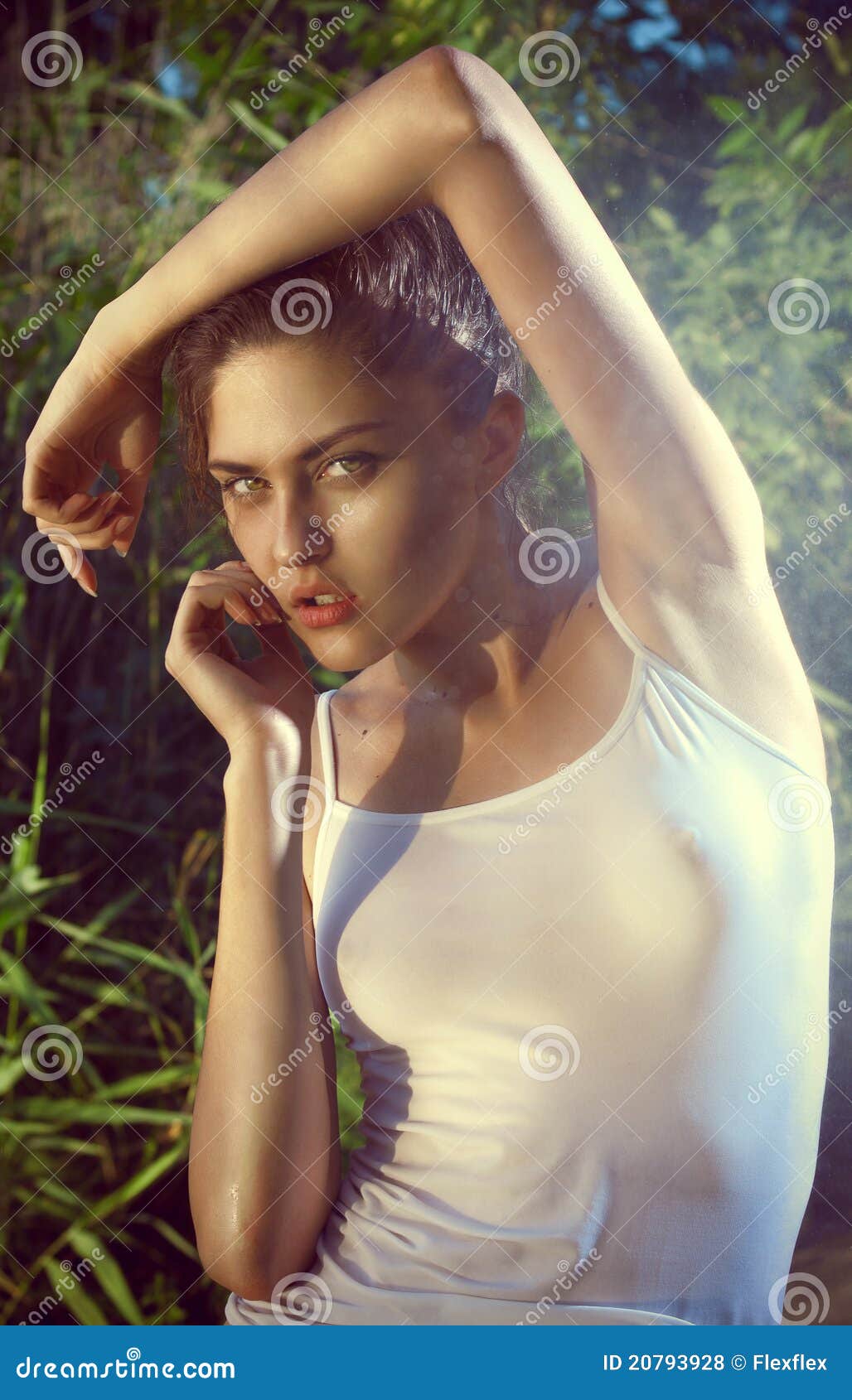 Wet Tshirt Babe