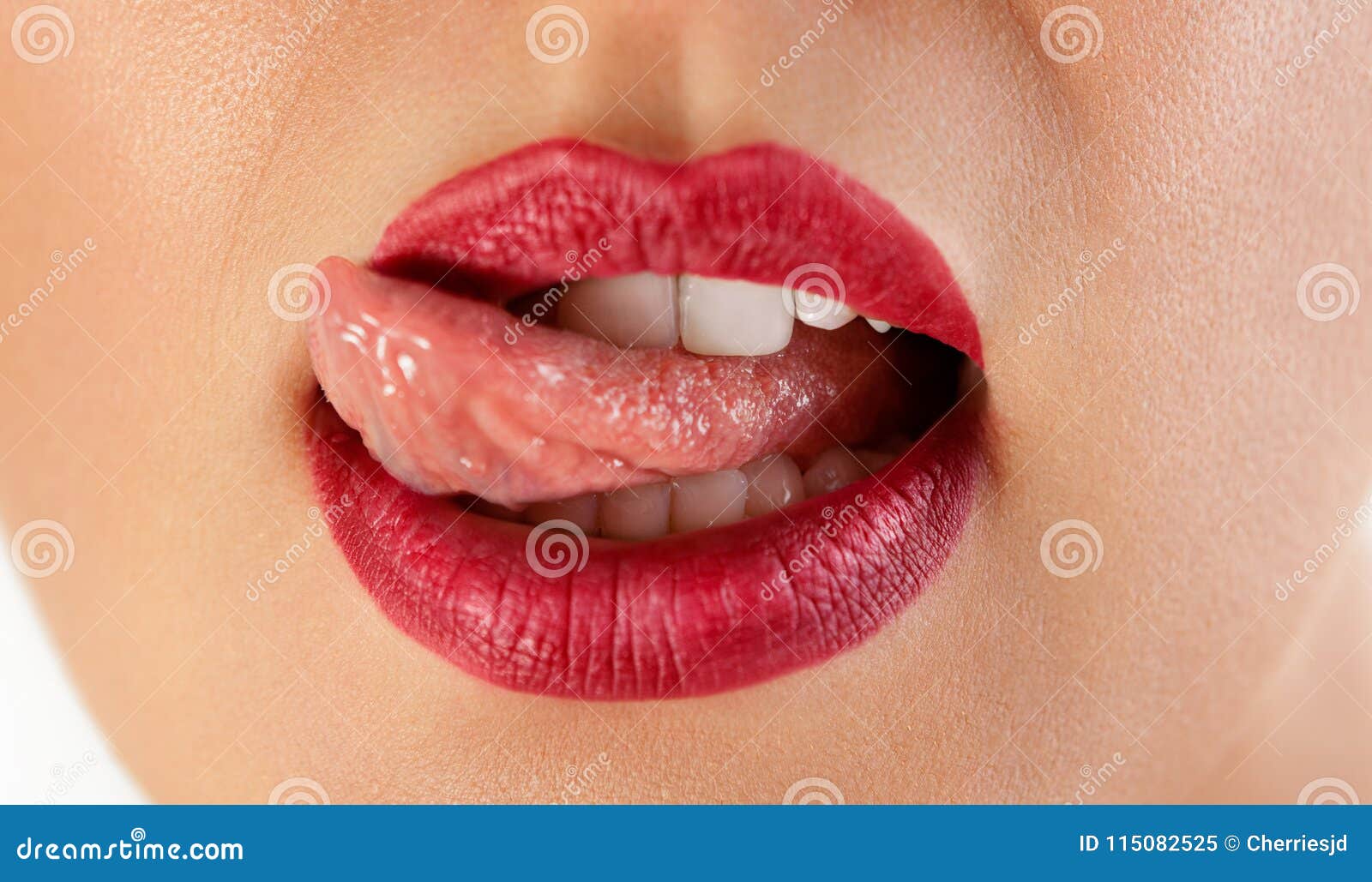 Labia Licking