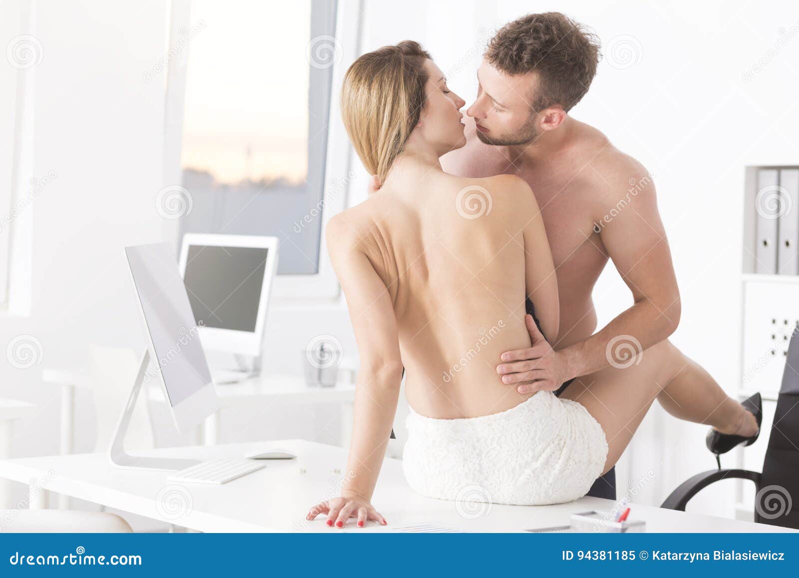 Порно Стол Время