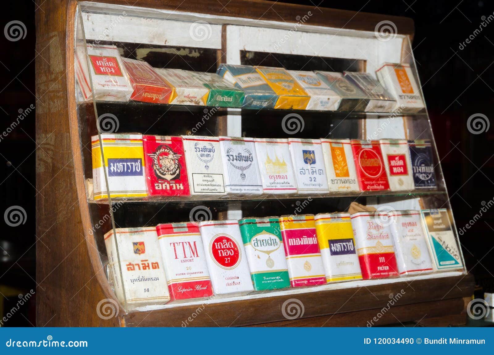 Сигареты кабинет. Сигареты Cabinet. Сигареты в Тайланде. Сигареты в Таиланде бренды.