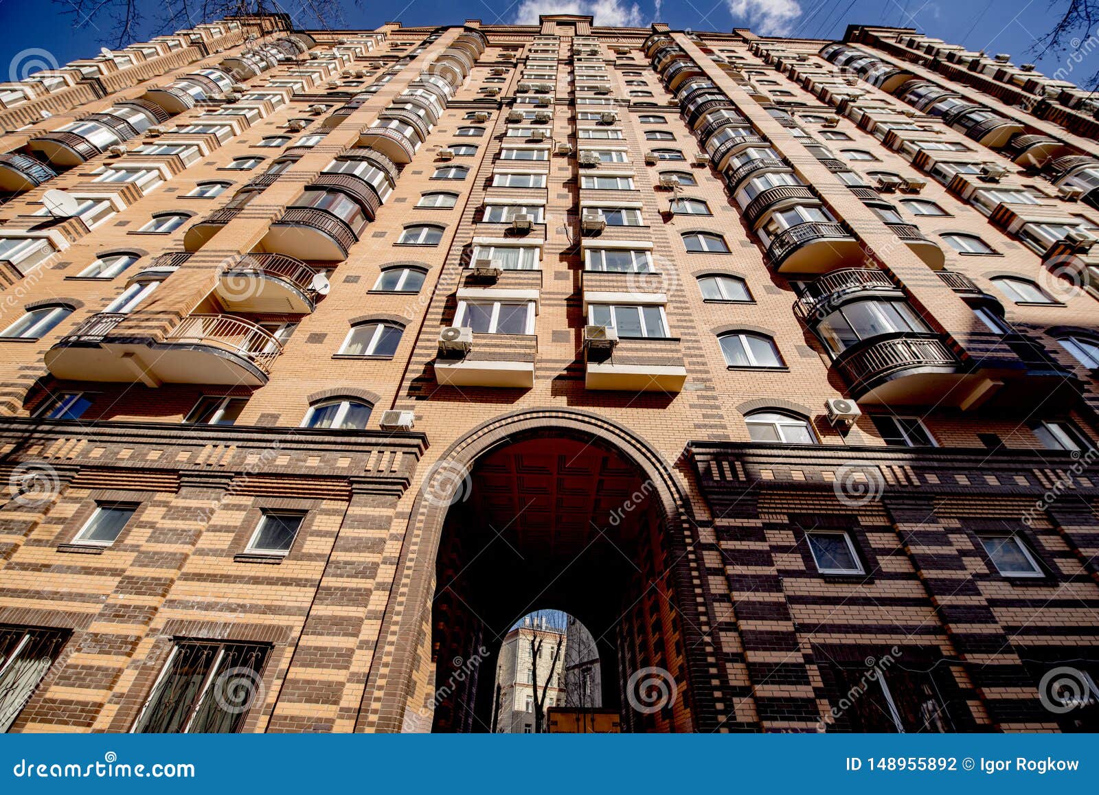 Купить Квартиру В Москве Угловой Переулок