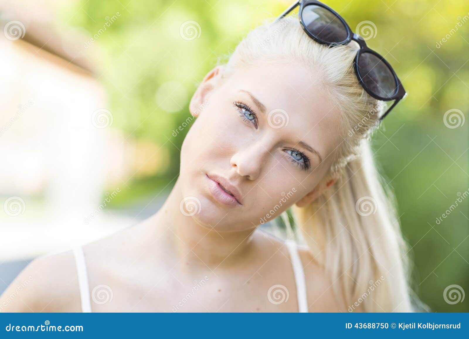 Nude Teen Blonde