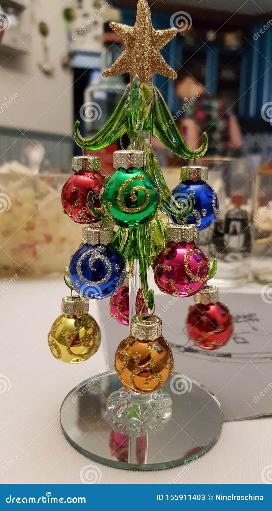 Árbol Navideño De Cristal En Miniatura Con Adornos Navideños