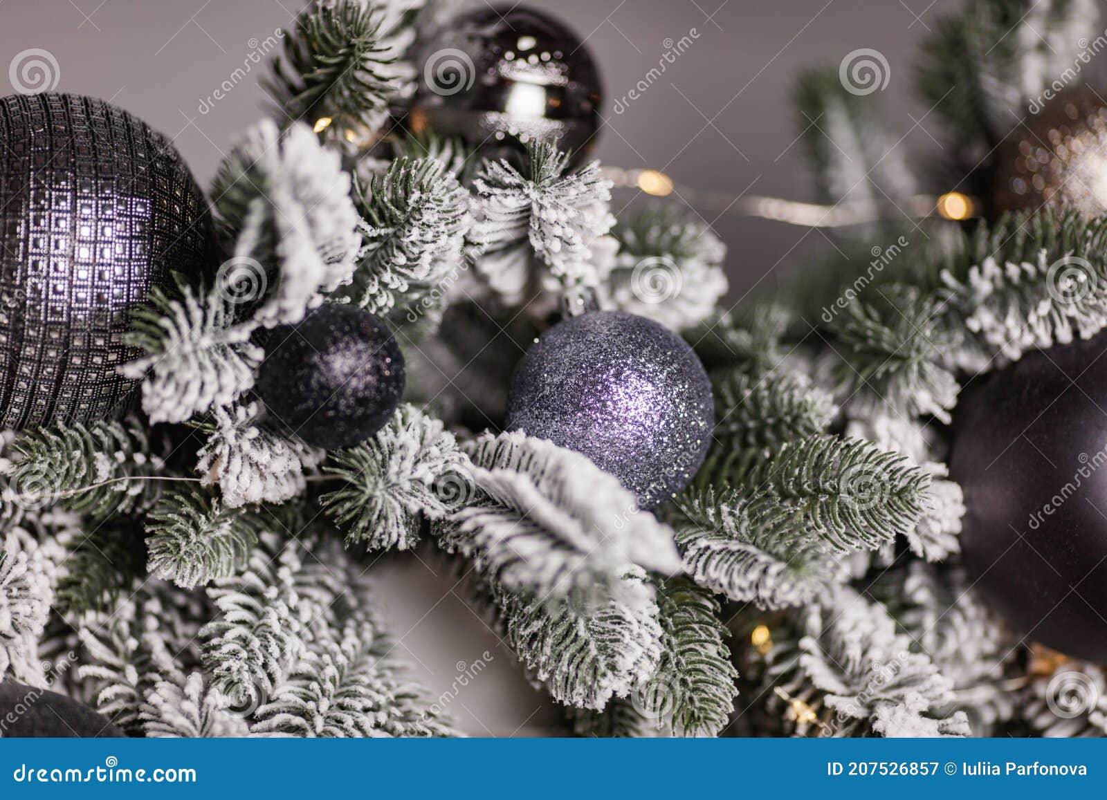 Conjunto de 4 bolas de Natal prateadas 8 cm de desenho de bolas de enfeites  de árvore de Natal pretas