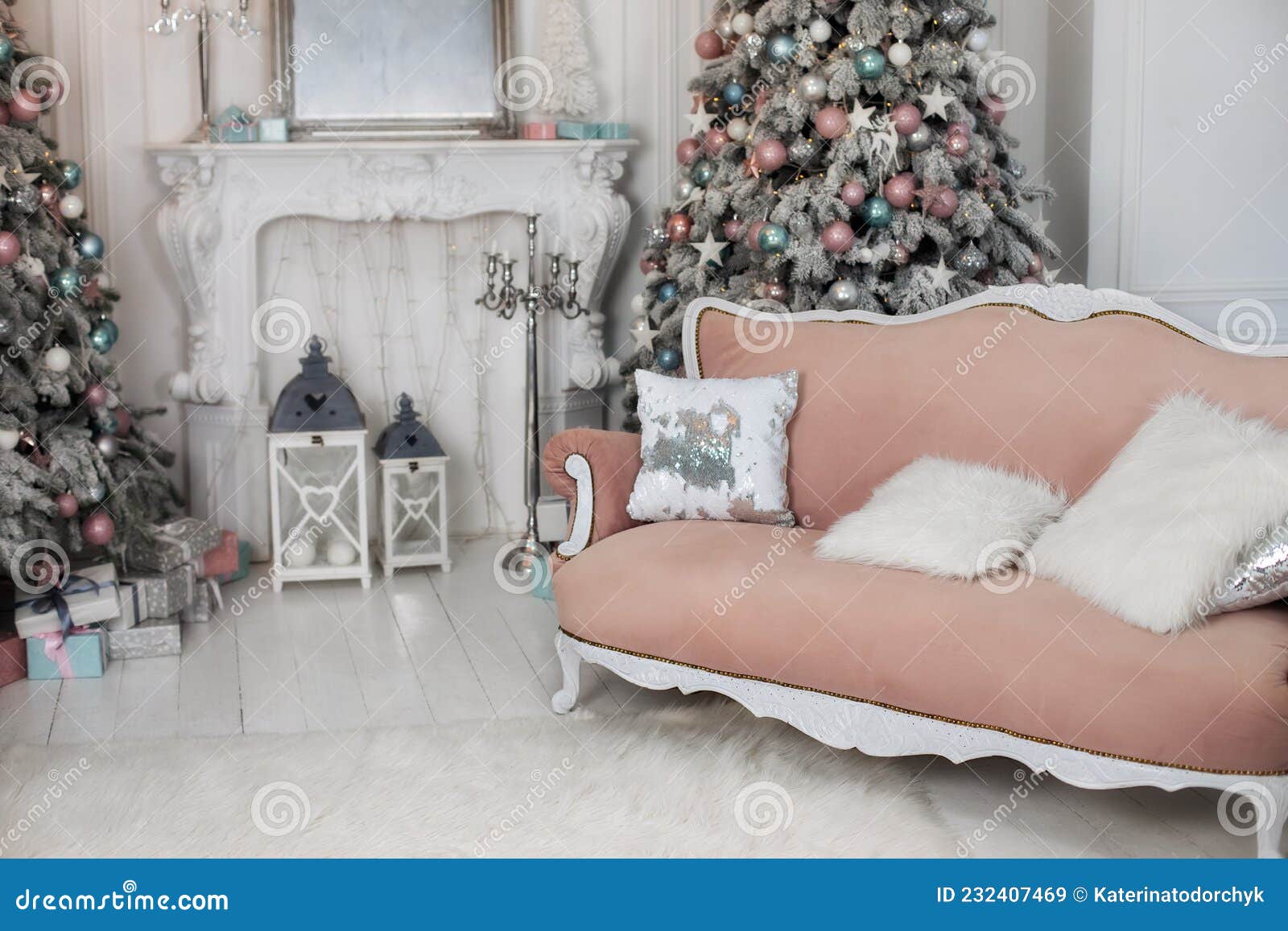 Decoração de natal vintage árvore de natal e presentes aconchegante manhã  de inverno