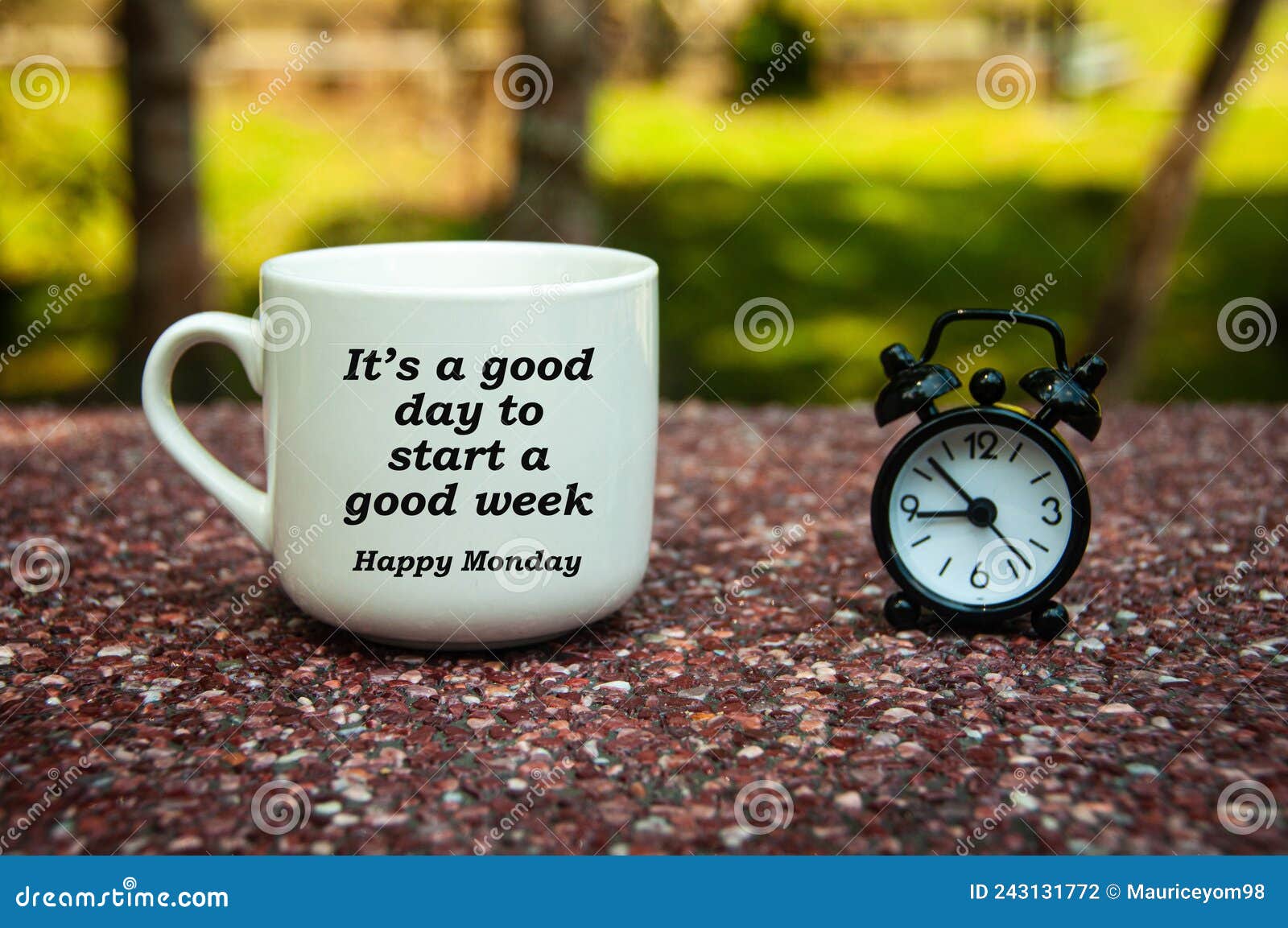 é Um Bom Dia Para Começar Uma Boa Semana De Texto No Café. Foto de Stock - Imagem de creativo, lifestyle: 243131772 é Um Bom Dia Para Começar Uma Boa Semana De Texto No Café. Foto de Stock - Imagem de creativo, lifestyle: 243131772