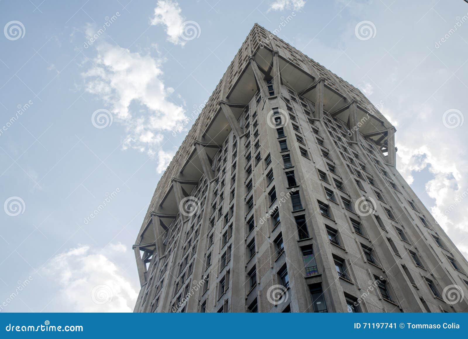 Pyrgos Velasca Sto Milano Arxitektonikh Brutalist Stok Eikona Eikona Apo Torre 71197741