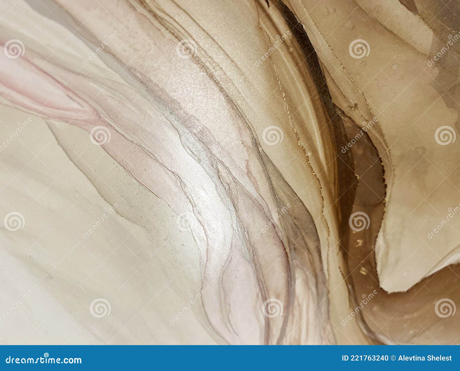 абстрактный бежевый фон с золотом. спиртовые чернила флюидное искусство с  бежевой текстурой напоминает мраморную акварель или аква Стоковое Фото -  изображение насчитывающей волна, конспектов: 221763240