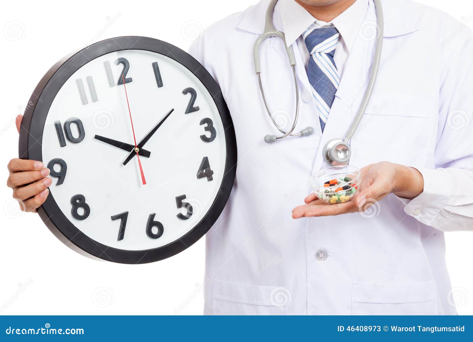 Доктор час doctor clock. Часы для врача. Врач с часами. Доктор на час.