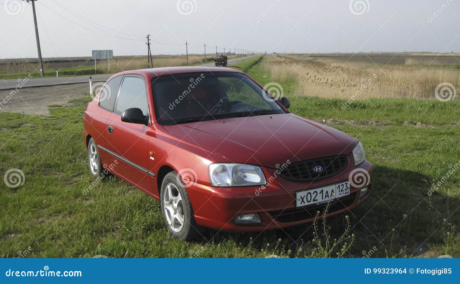  Hyundai  2-    Coupe 3-    3-    -      99323964