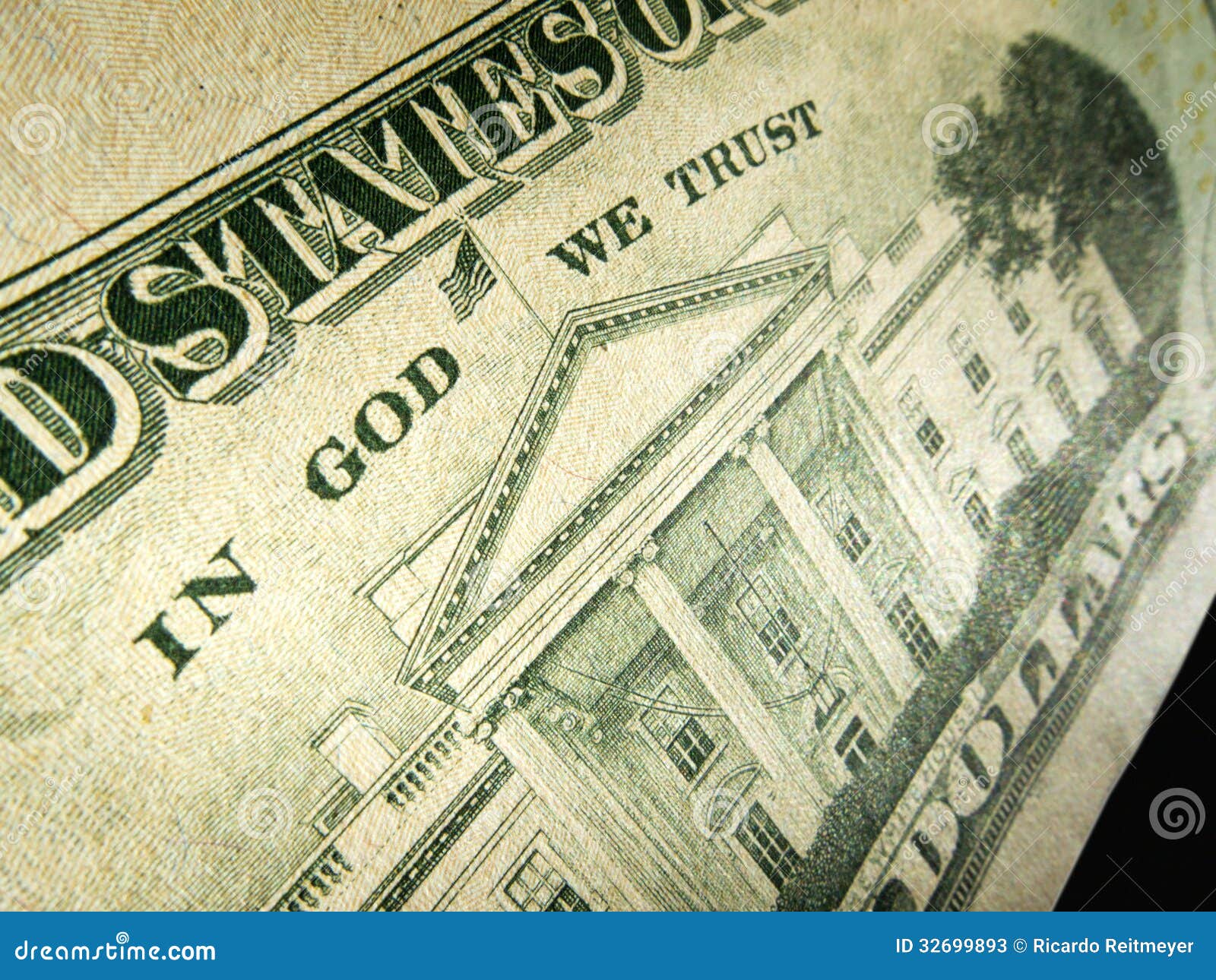 Dollars on top on god. Доллар Бог. Изображение доллара. Надпись на долларе in God we Trust. Американская валюта надпись in God we Trust.