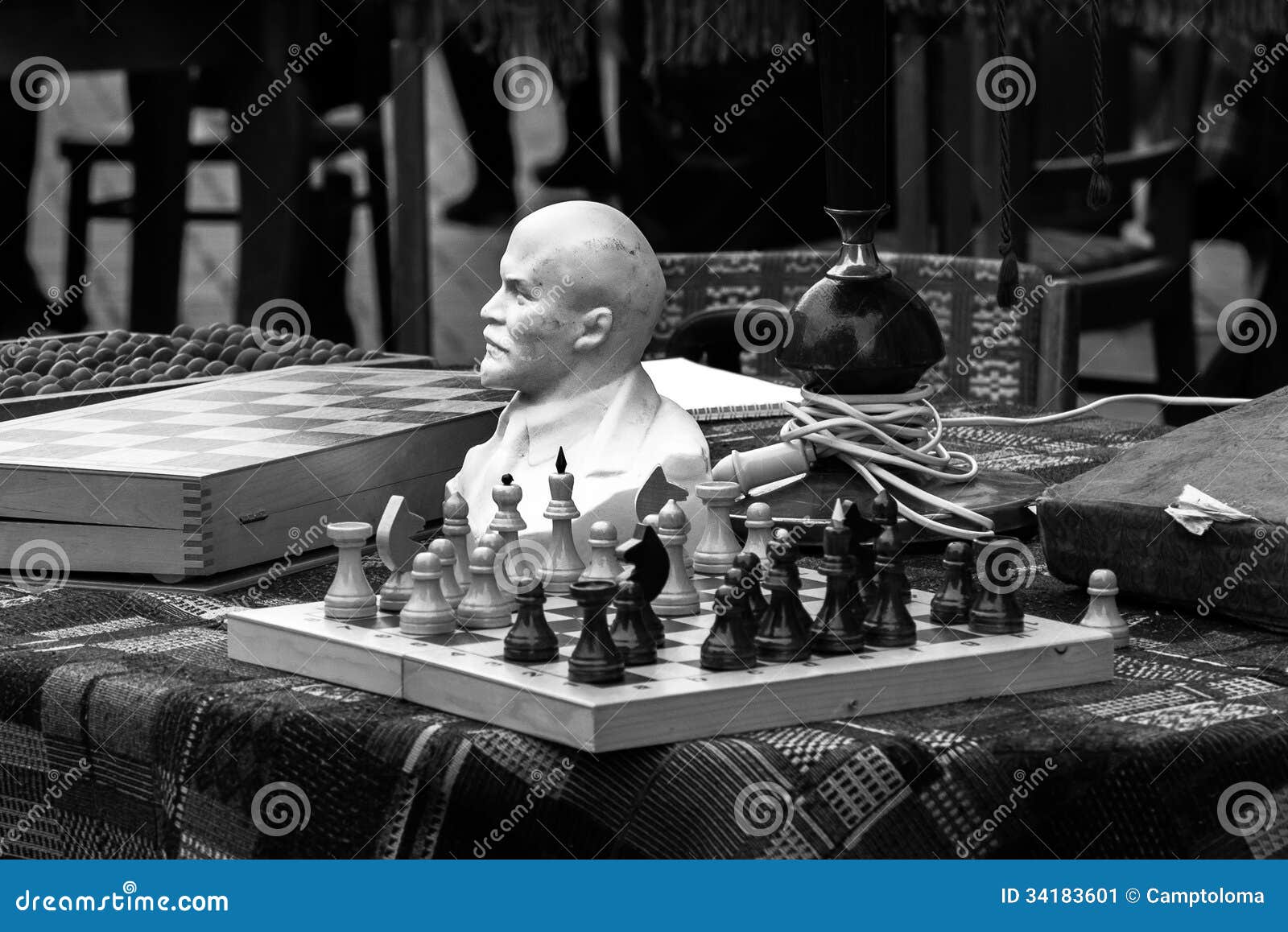Максим ленин