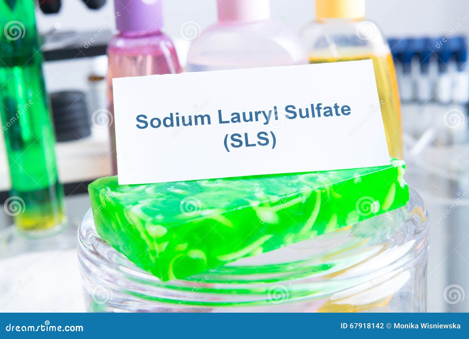 Вода лауретсульфат натрия. Sodium Laureth Sulfate в шампуне что это. Сульфаты в шампунях. SLS лаурилсульфат натрия. Лаурилсульфат натрия в косметике.