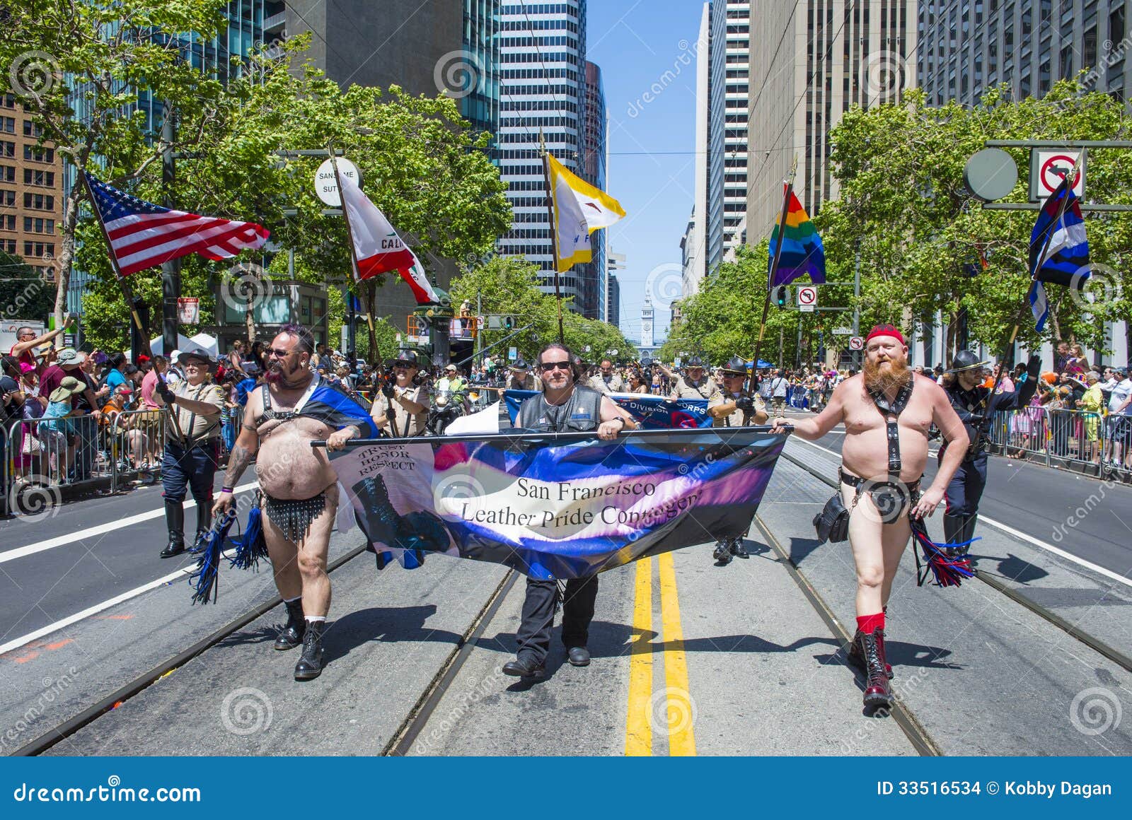 самые большие геи парад фото 91