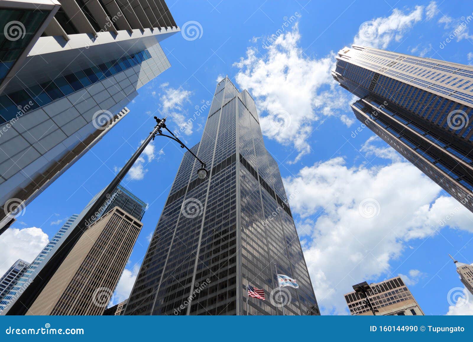 Город Чикаго редакционное изображение. изображение насчитывающей небоскреб  - 160144990