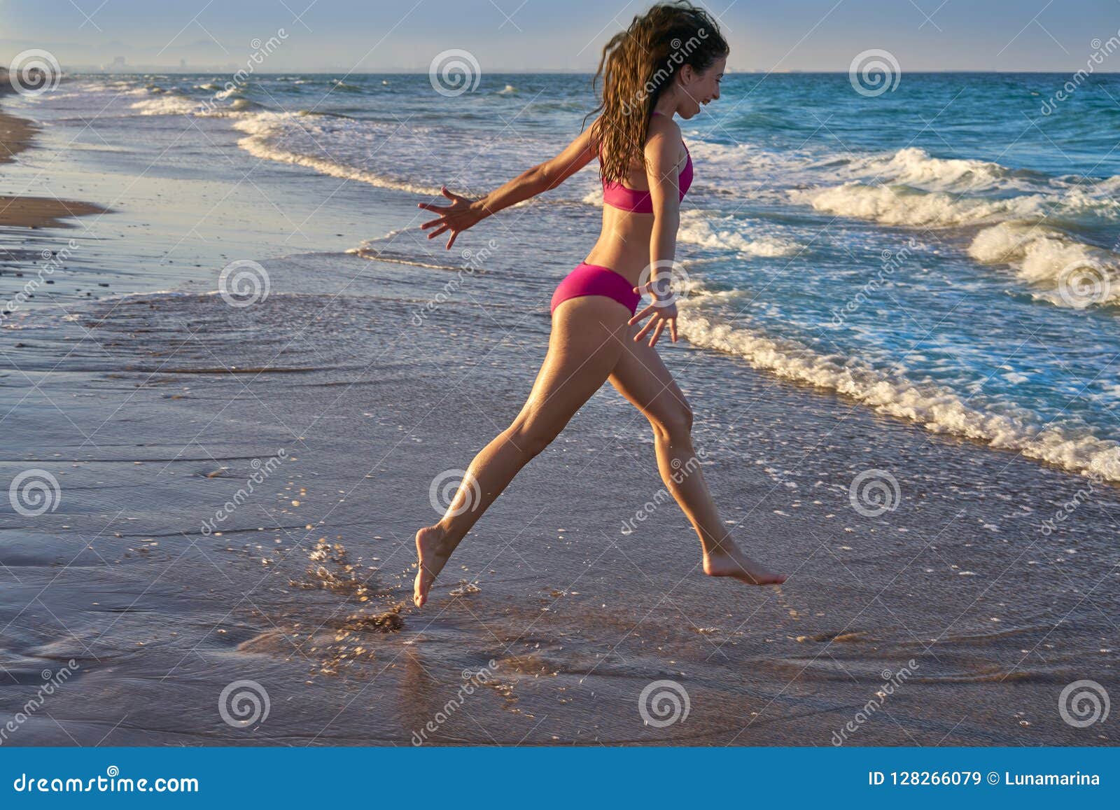 Девочки в bikini 