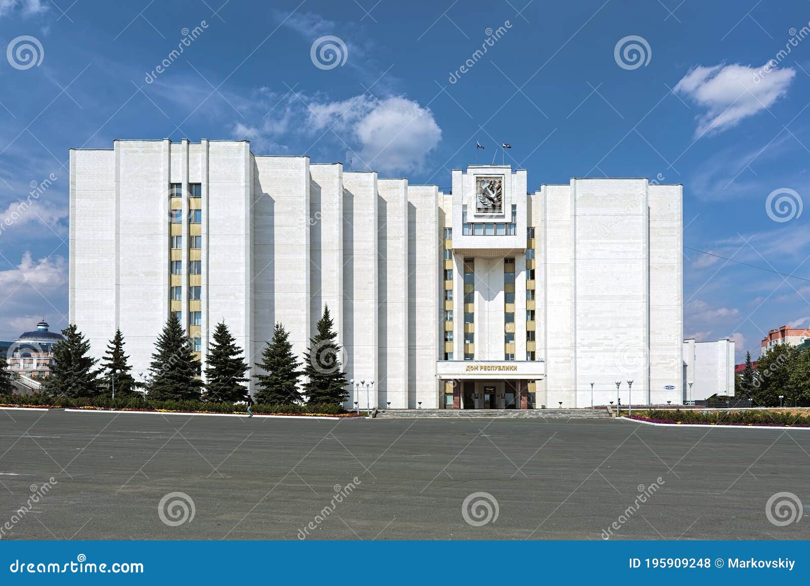 Дом республики советская ул 35 фото