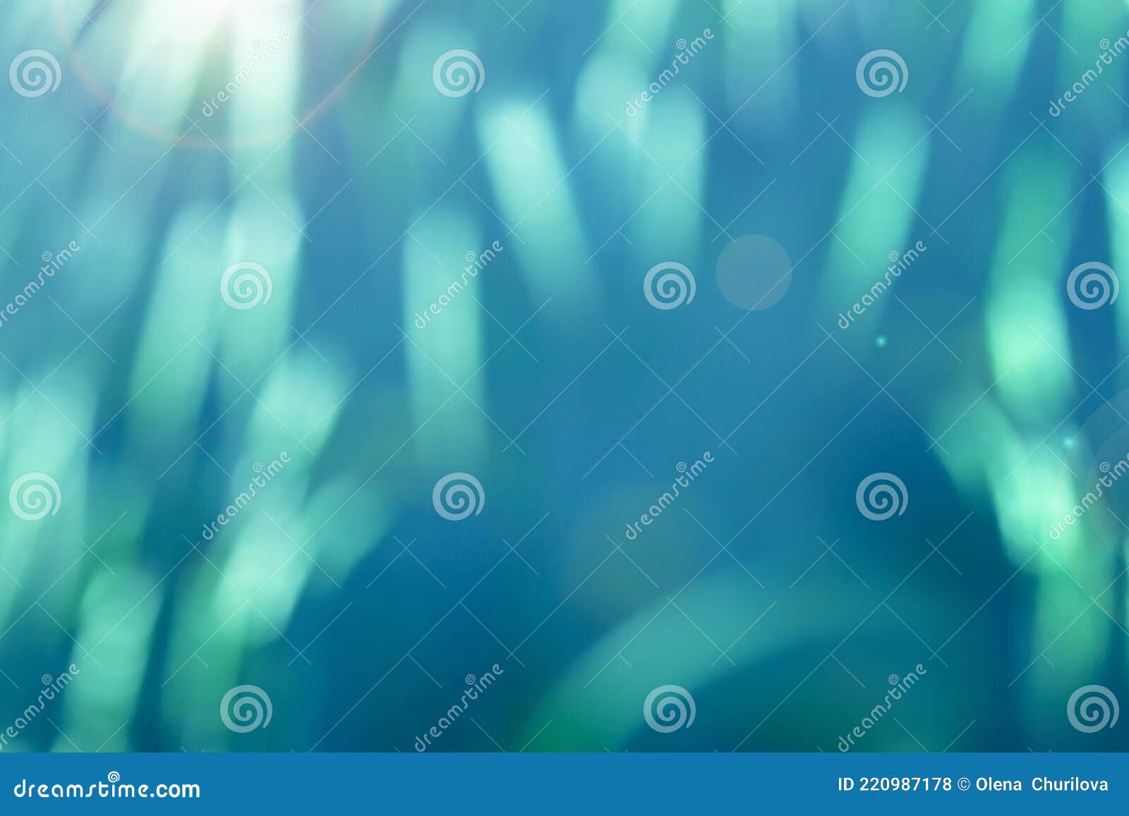 естественный размытый фон. красивый зелено-синий фон. свободное место для текста Стоковое Фото - изображение насчитывающей рост, естественно: 220987178