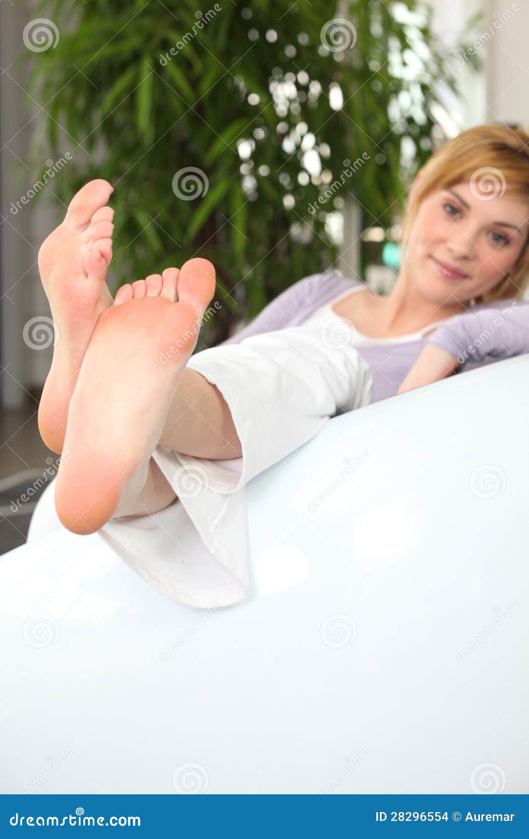 20798 Barefoot Blonde Woman Images, Stock Photos &