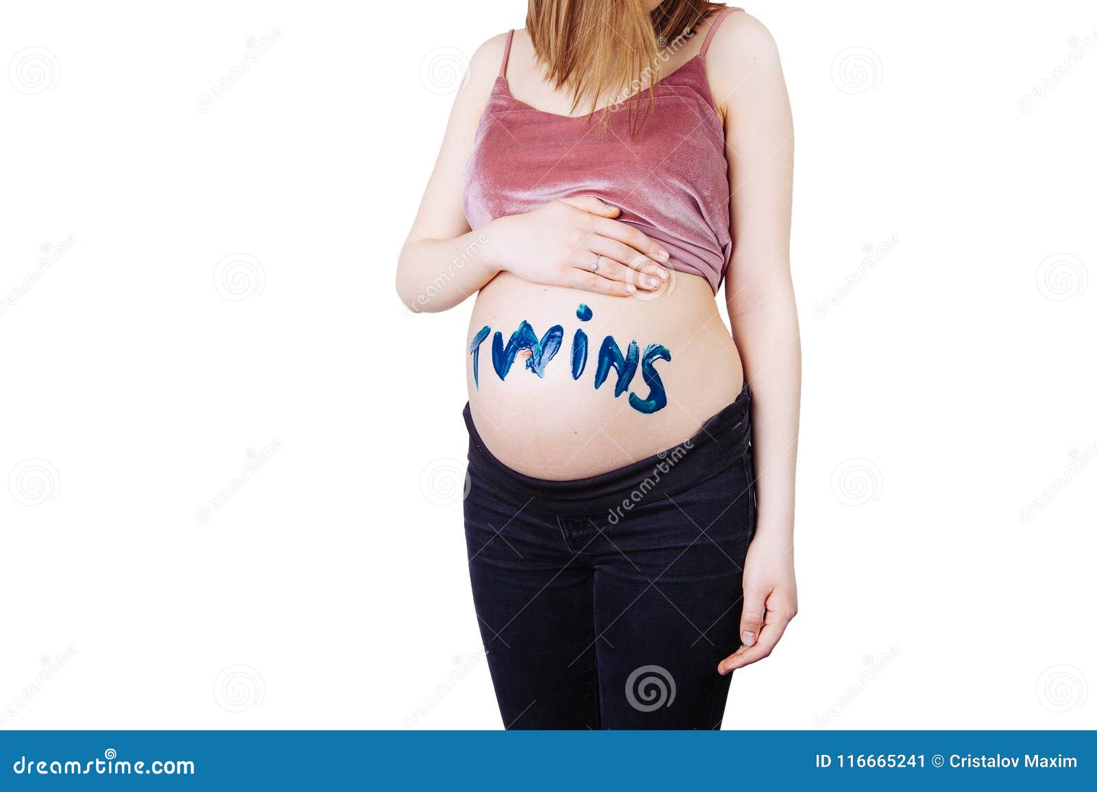 Беременность к родам мальчики. Pregnant woman thinking girl or boy.