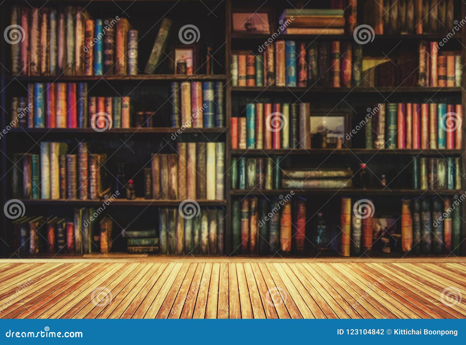 Книжный фон для презентации