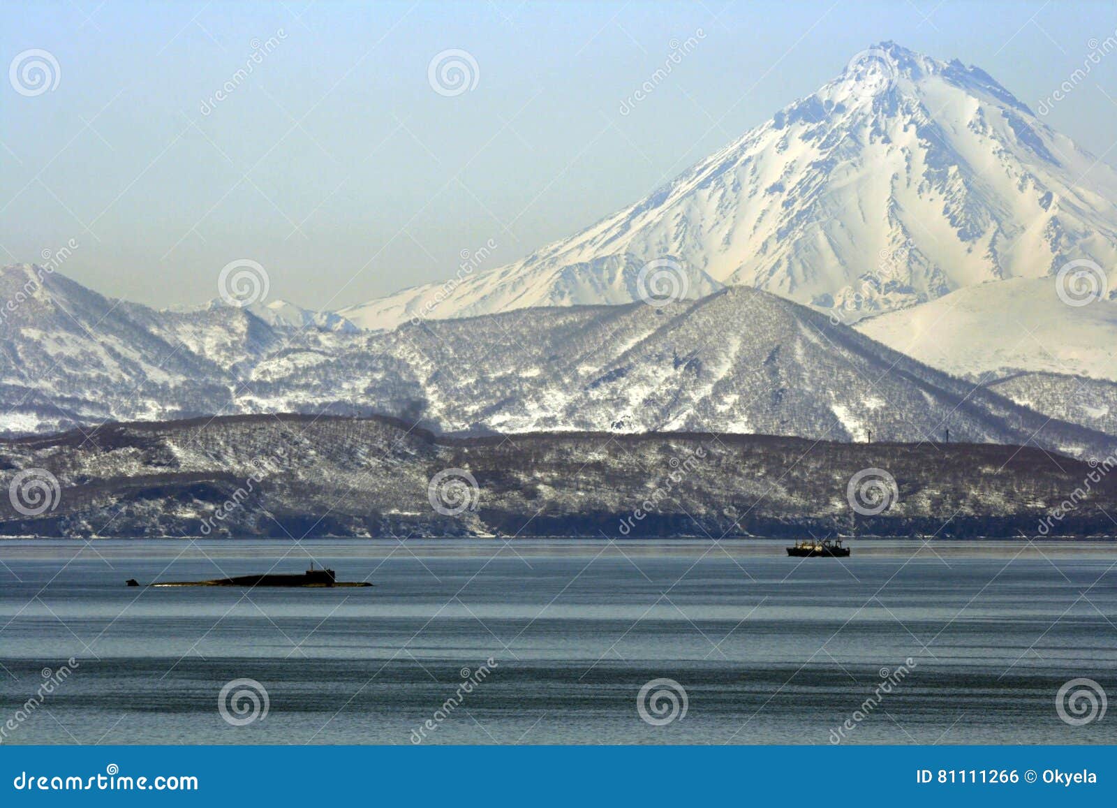 Река авача. Мишенная сопка петропавловск-камчатский. Петропавловск-камчатский корякский вулкан. Река нерча забайкальский край. Гора верблюд камчатка.