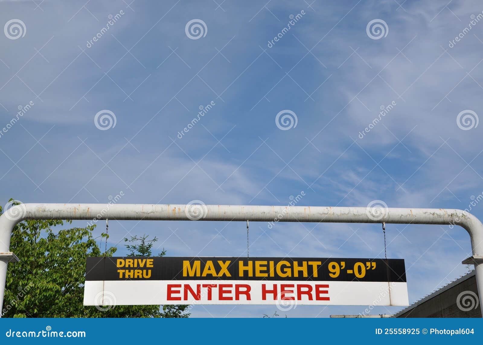 Maximum height. Табличка максимум. Табличка высота проезда. Max height. Max sign.