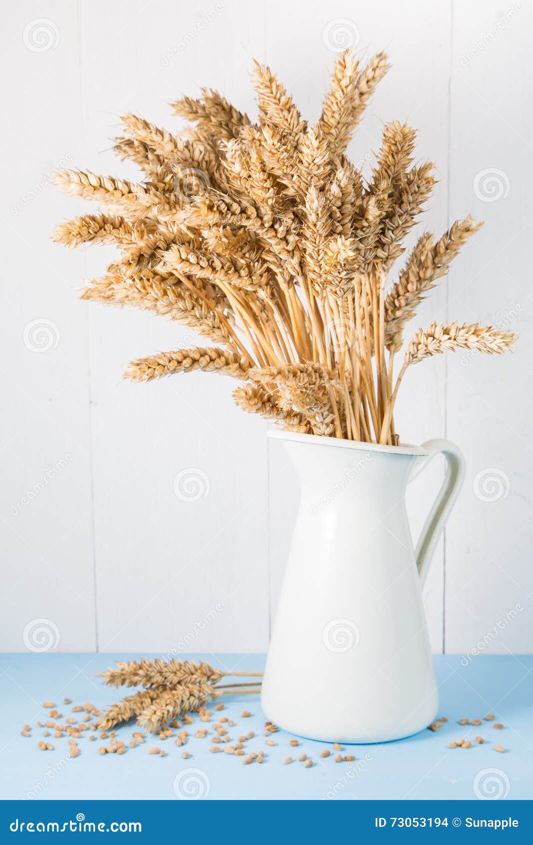 колосья пшеницы в интерьере значение