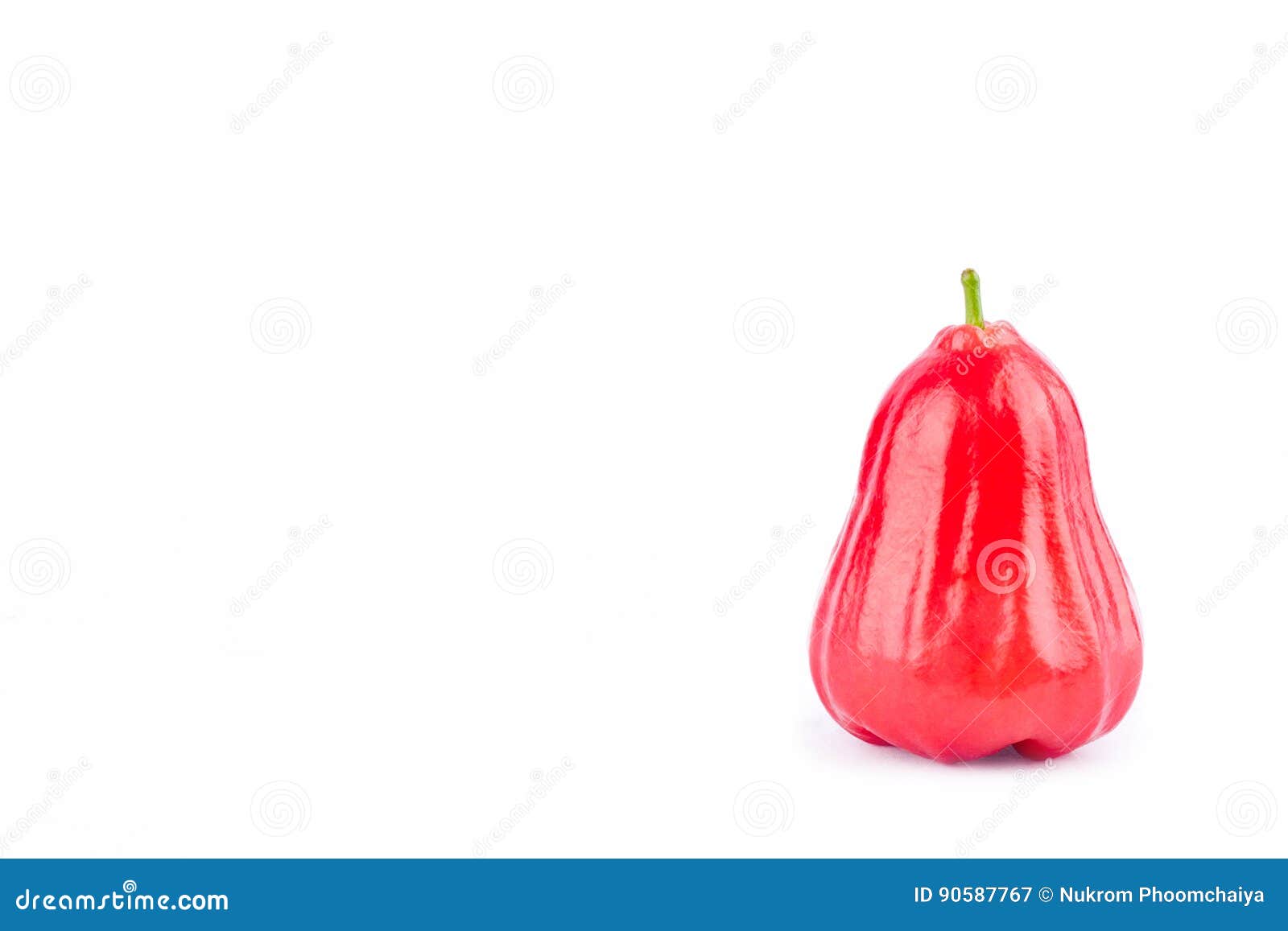 Apple bells. Розовое яблоко чомпу. Apple bells. Розовое яблоко. Тайское яблоко чомпу.